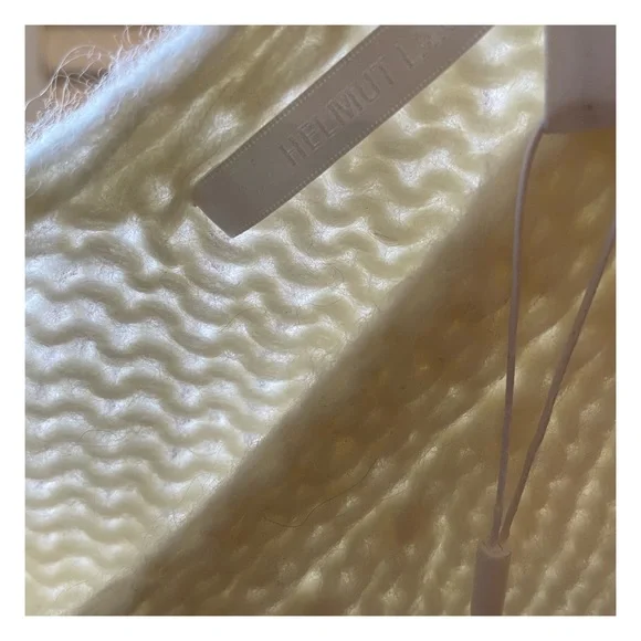 NWT Helmut Lang Wide Double V-Neck Chunky Knit Sweater in Ivory - Picture 8 of 15